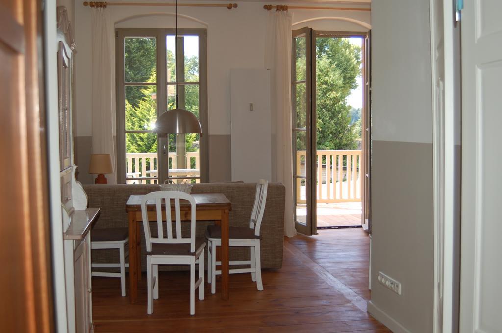 Schloss-und Seeblick Apartment *
